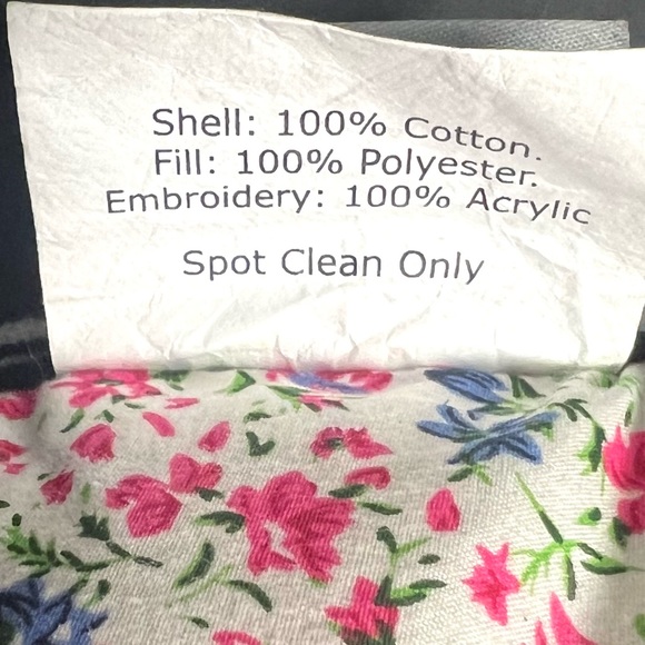 Little Golden Books for nod, Embroidered‎ cat/floral pattern - Picture 6 of 6